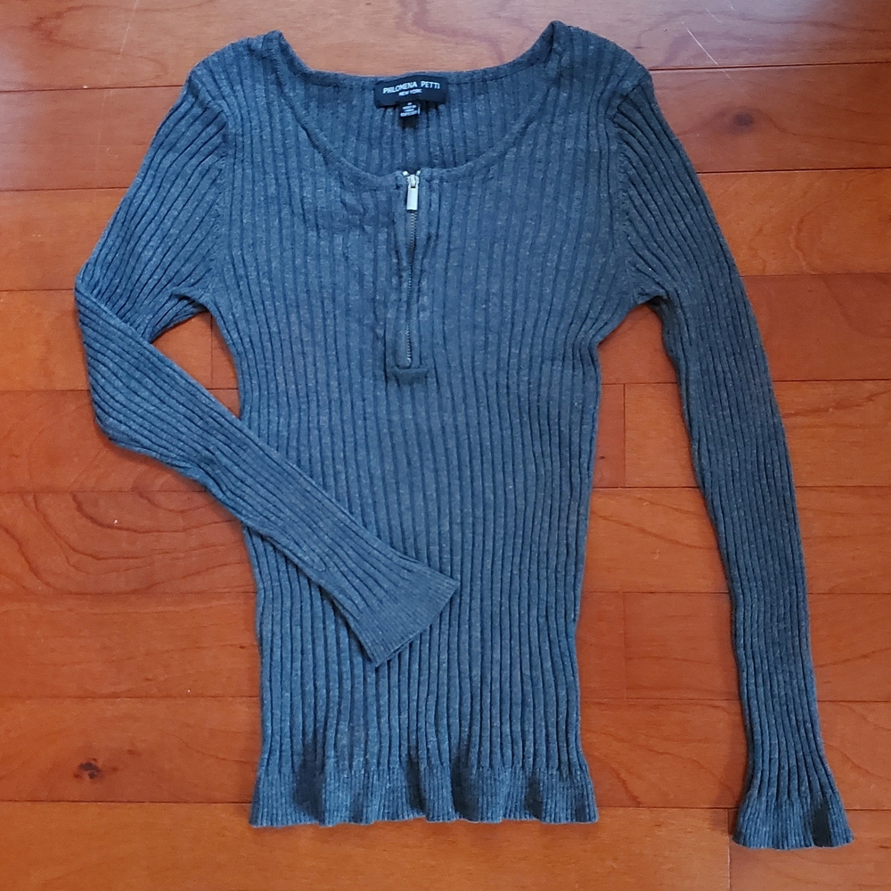 Philomena Petti Gray Ribbed Long Sleeve Top Size M